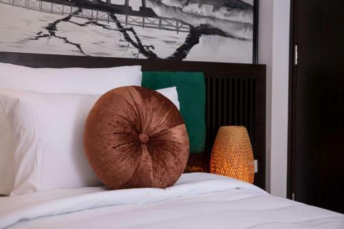Hanoi Lullaby Hotel And Travel