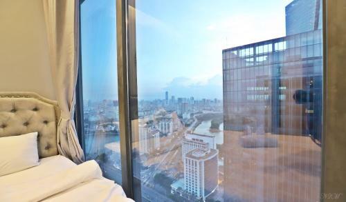 Vinhomes Metropolish Apartment Center Hanoi