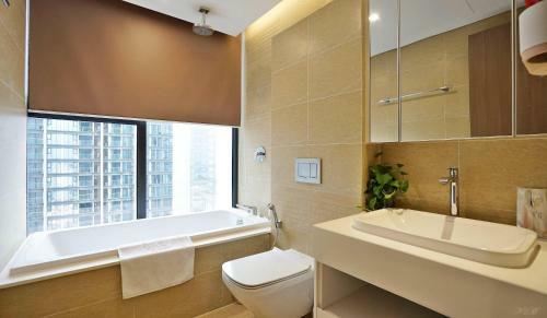 Vinhomes Metropolish Apartment Center Hanoi