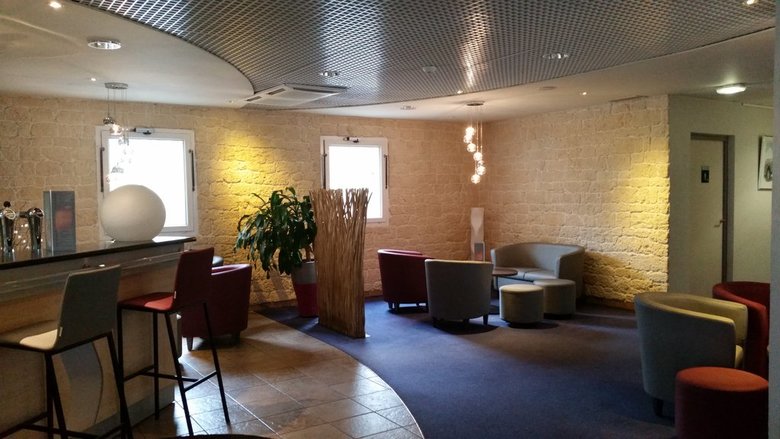 Hotel Express By Holiday Inn Grenoble - Bernin