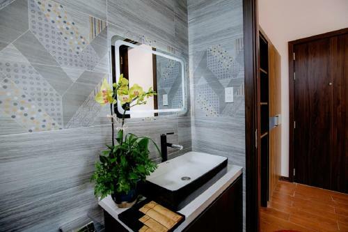 Apartamento My 's Flower Villa Hoi An