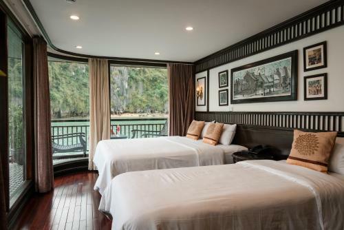 Sena Cruises - Wonder On Lan Ha Bay