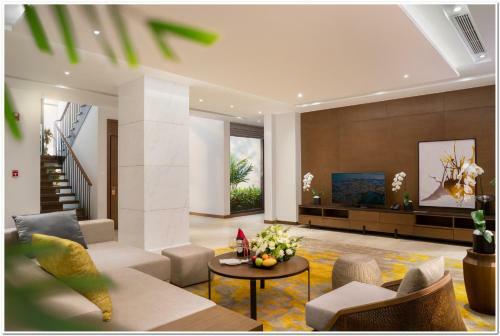 Hotel Premier Village Ha Long Bay Resort