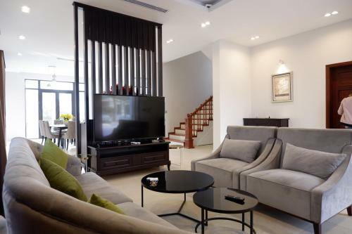 Privately Villa - Bi?t Th? Ri�ng T? H? Long