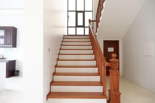 Privately Villa - Bi?t Th? Ri�ng T? H? Long