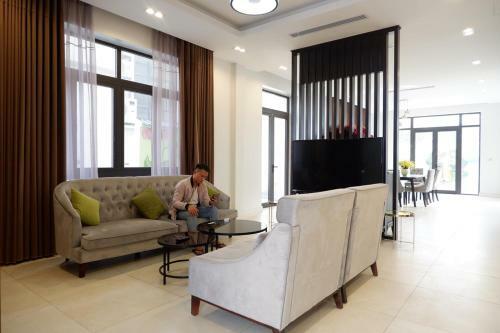 Privately Villa - Bi?t Th? Ri�ng T? H? Long