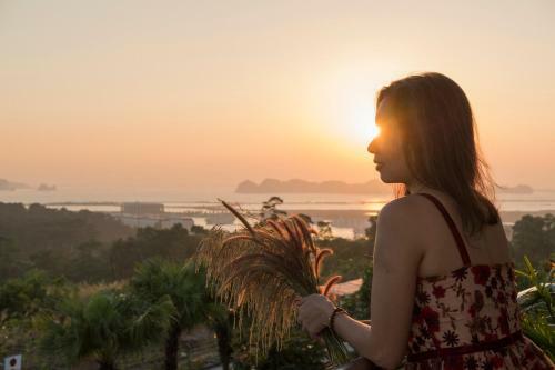 Bay Villa Ha Long