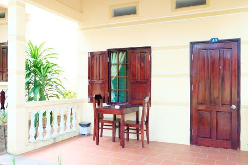 Hostal The Palm Tree Guesthouse