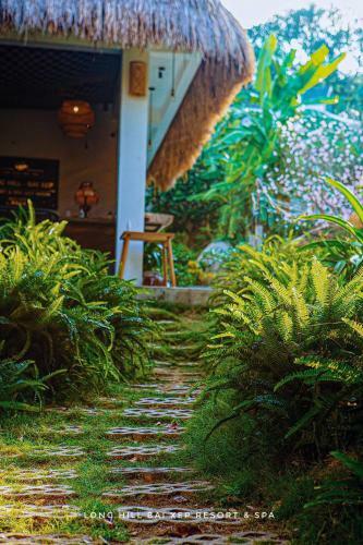 Hotel Long Hill Bai Xep Resort & Spa