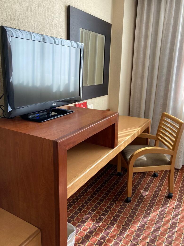 Hotel Mirabel