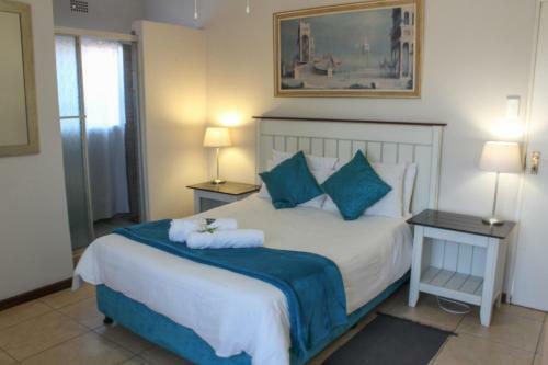 Hostal The Lakehouse Guest House