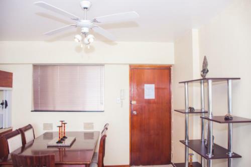 Apartamentos High Tide Beach Condo