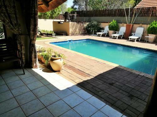 Hostal Safari Guesthouse