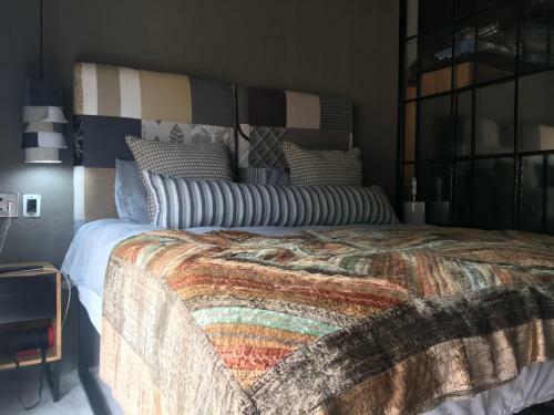 Hostal Four20 Bespoke Hotel