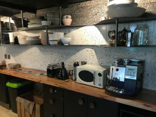 Hostal Four20 Bespoke Hotel