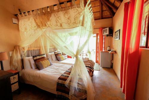 Lovely Holiday Home Bordering Kruger National Park