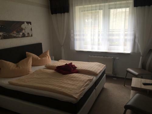 Hostal Pension & Gasthof Storchennest