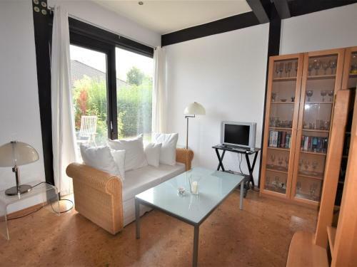 Cozy Apartment With Garden In Stove
