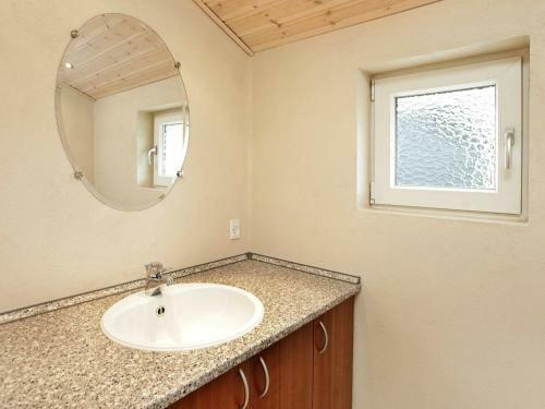 Three-bedroom Holiday Home In Oksb�l 35