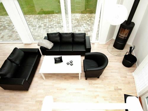 Three-bedroom Holiday Home In Oksb�l 33