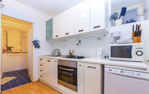 One-bedroom Holiday Home In Meja Gaj