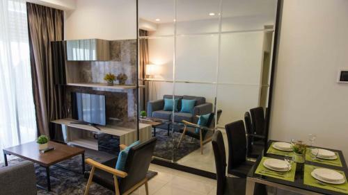 Hotel Encorp Marina Suites By Iconic Bliss