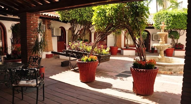 Hotel Suites Mar Elena