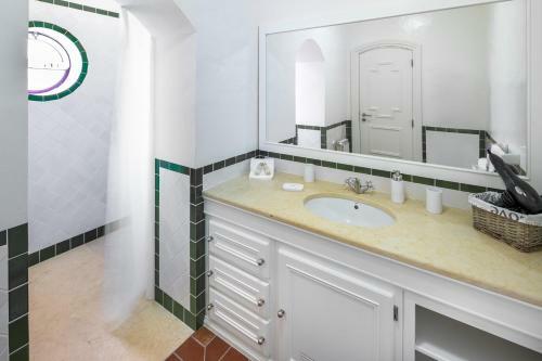 Malhadais Villa Sleeps 14 Pool Air Con Wifi