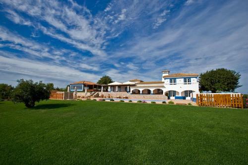 Malhadais Villa Sleeps 14 Pool Air Con Wifi