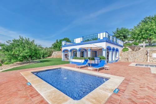 Malhadais Villa Sleeps 12 Pool Air Con Wifi