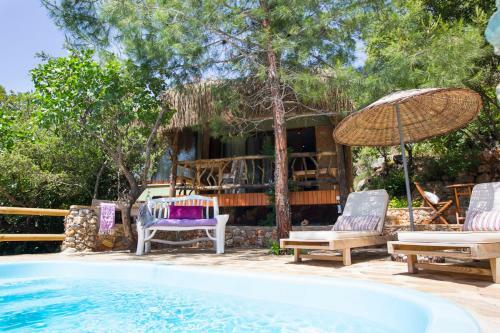 Kuyucak Villa Sleeps 2 Pool Air Con Wifi