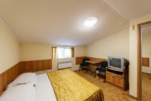 Hotel ??????