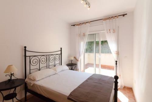 Caules Villa Sleeps 6 Pool