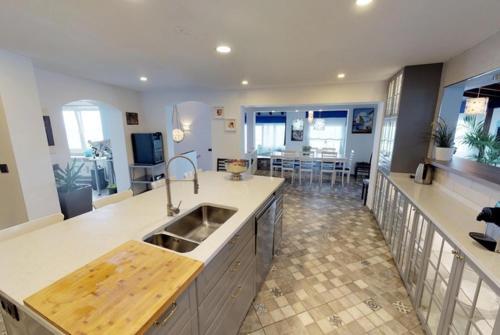 Lloret de Mar Villa Sleeps 10 Pool Air Con Wifi