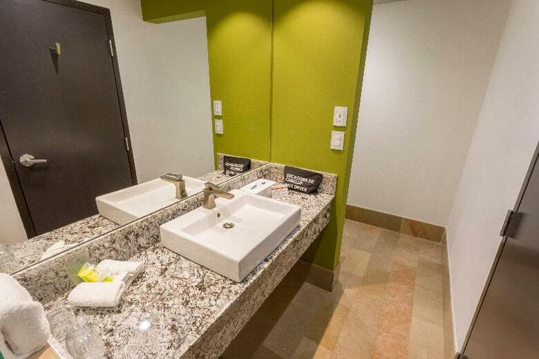 Hotel Holiday Inn Queretaro Zona Krystal