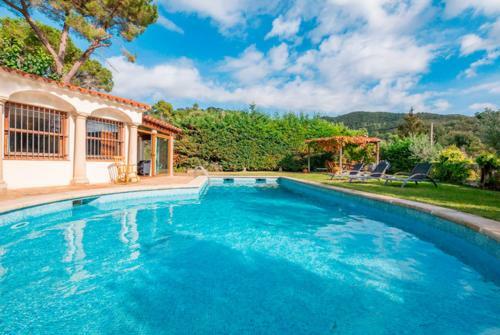 Sant Antoni de Calonge Villa Sleeps 6 Pool Wifi