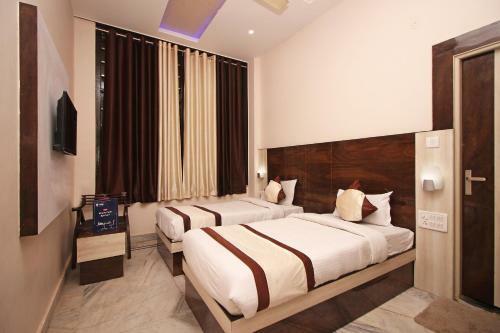 Oyo 3202 Hotel Gayatri Residency