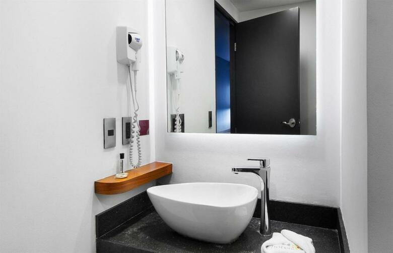 Hotel Mx Aeropuerto Cdmx, Trademark Collection By Wyndham