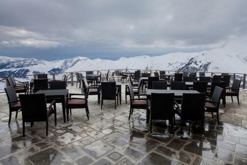 Alpina Hotel