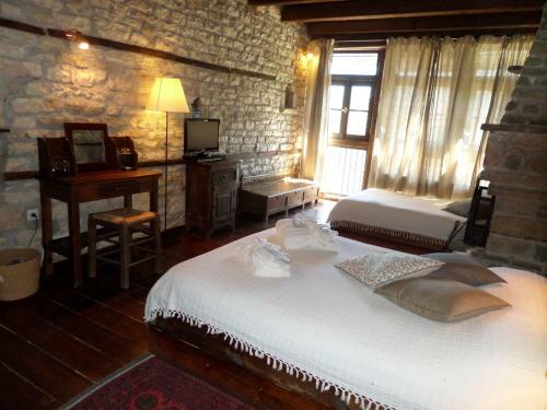 Hotel Arhontiko Aristis