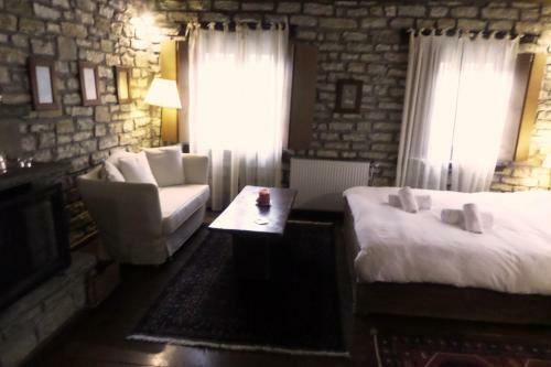 Hotel Arhontiko Aristis
