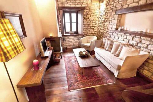 Hotel Arhontiko Aristis