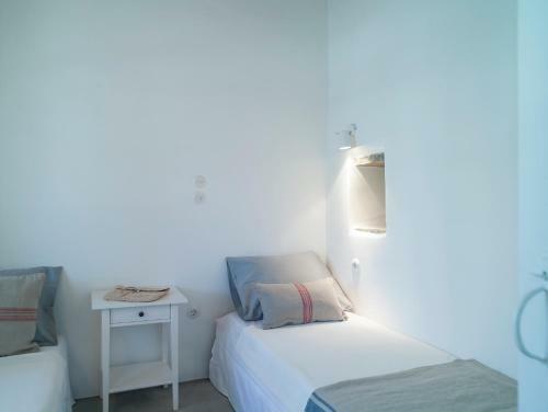 Hostal Tutti Blu Tinos Living Space