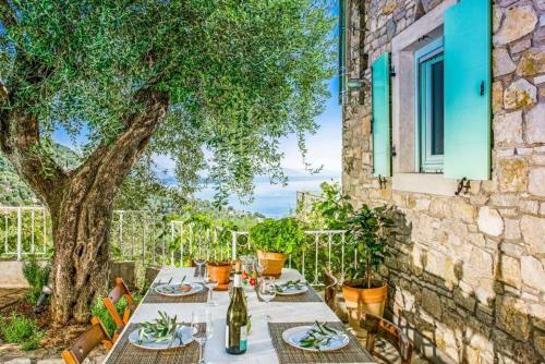 Vinglatouri Villa Sleeps 5 Pool Air Con Wifi