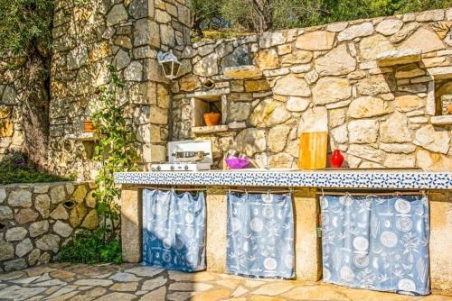 Vinglatouri Villa Sleeps 5 Pool Air Con Wifi