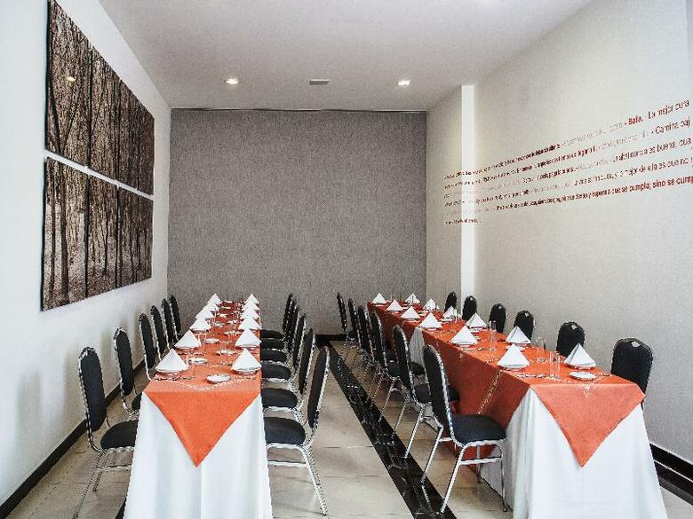 Hotel NH Mexico City Valle Dorado