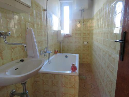 Apartamento Novalja Center