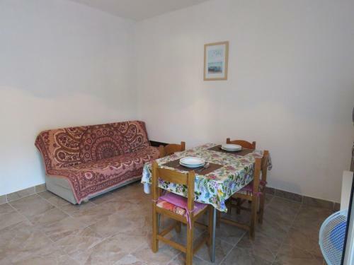 Apartamento Novalja Center