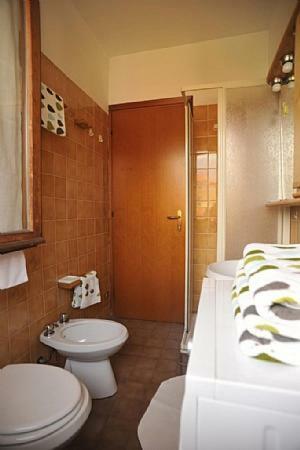 Bellagio Apartment Sleeps 3 Air Con Wifi