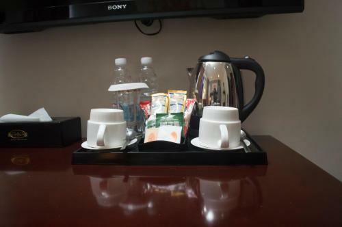 Hotel Grandbee Suites